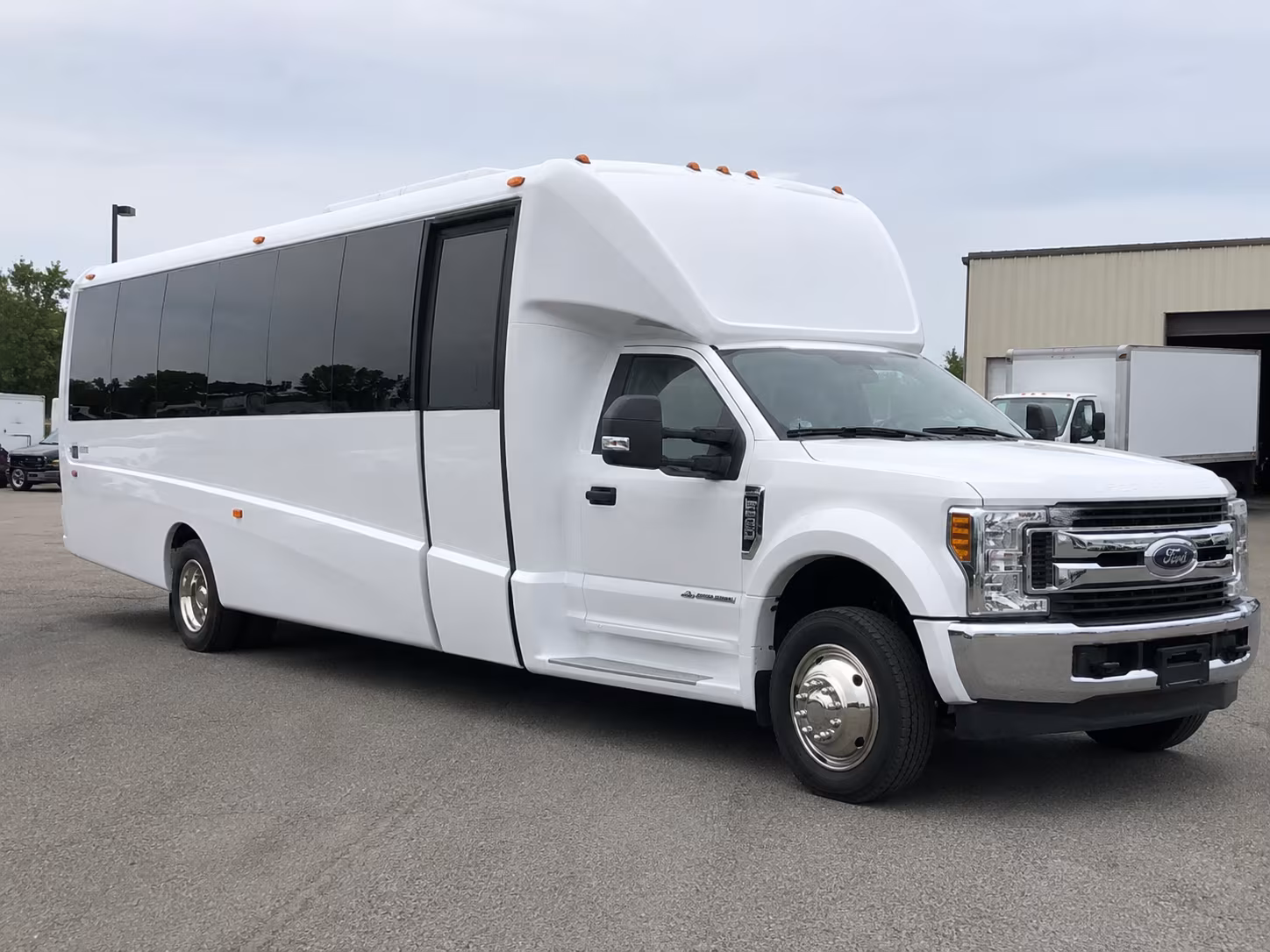 minibus rentals for smaller concert groups heading out from norman