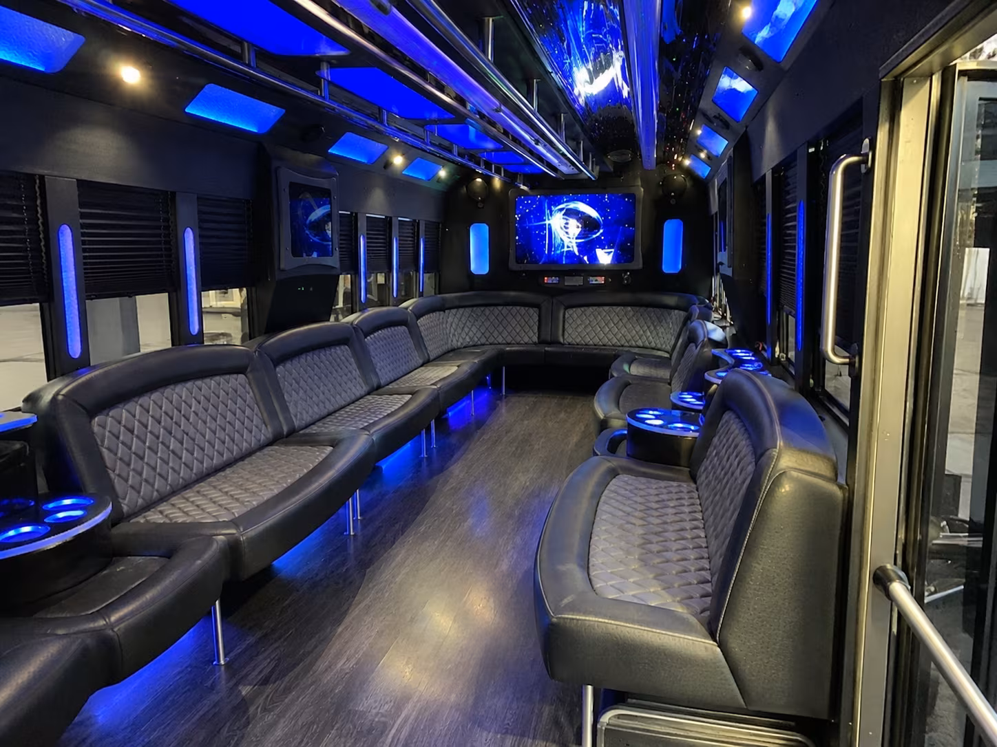 norman 28 passenger party bus interior