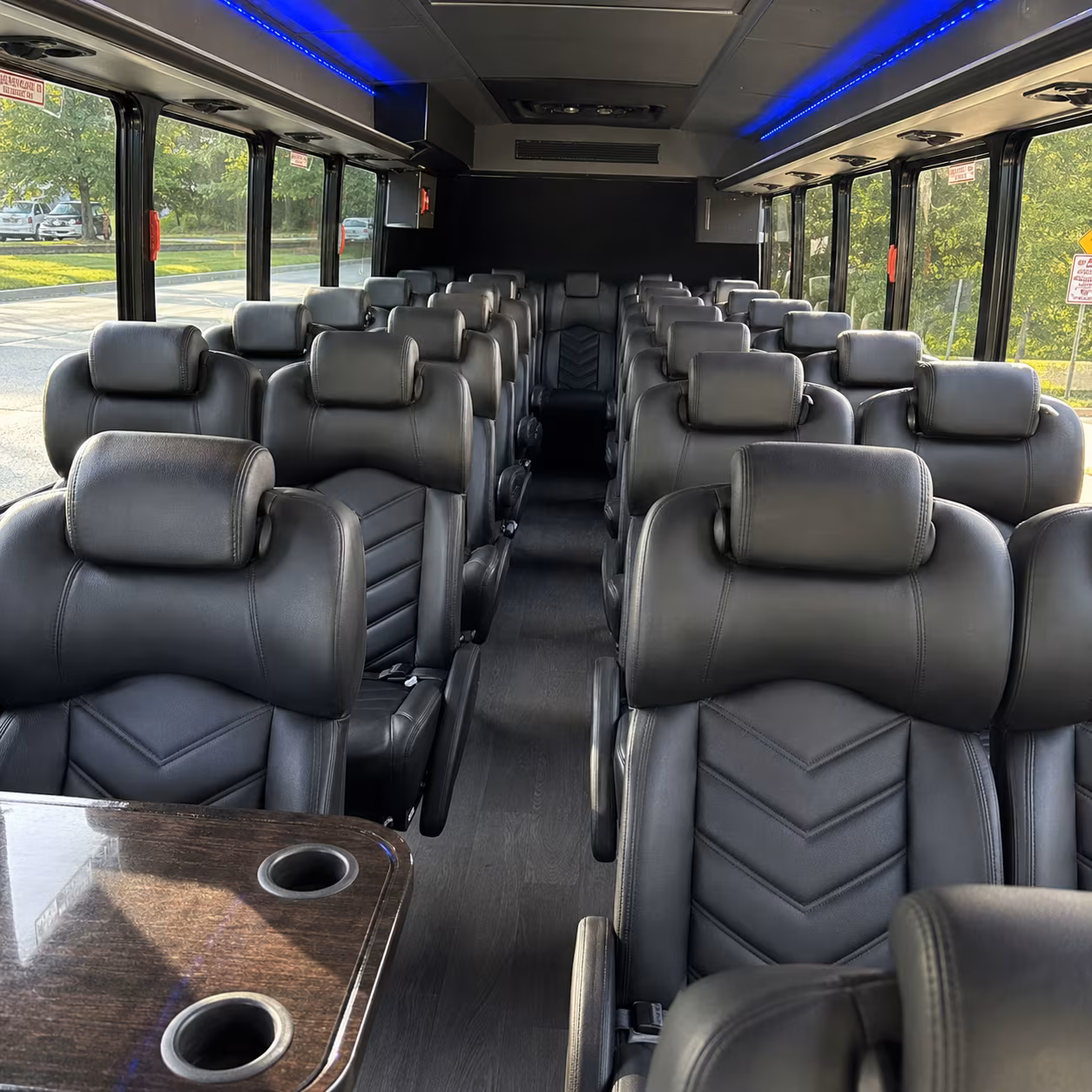 reserve transportation for your next airport transfer 3