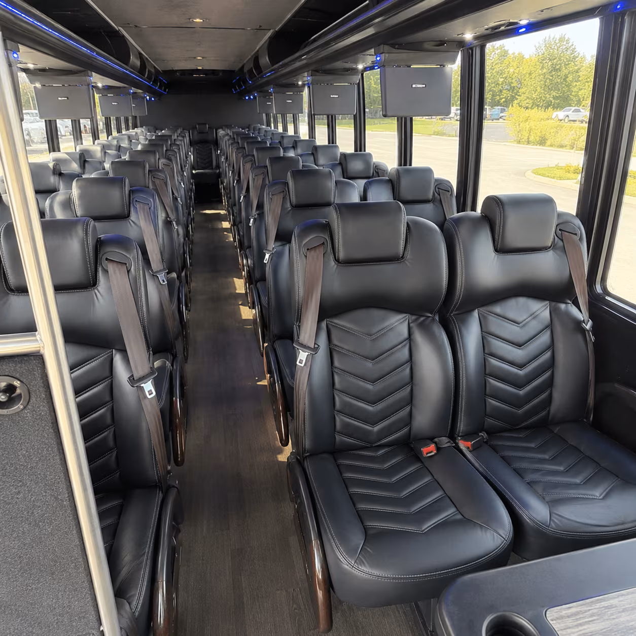 reserve transportation for your next prom 3