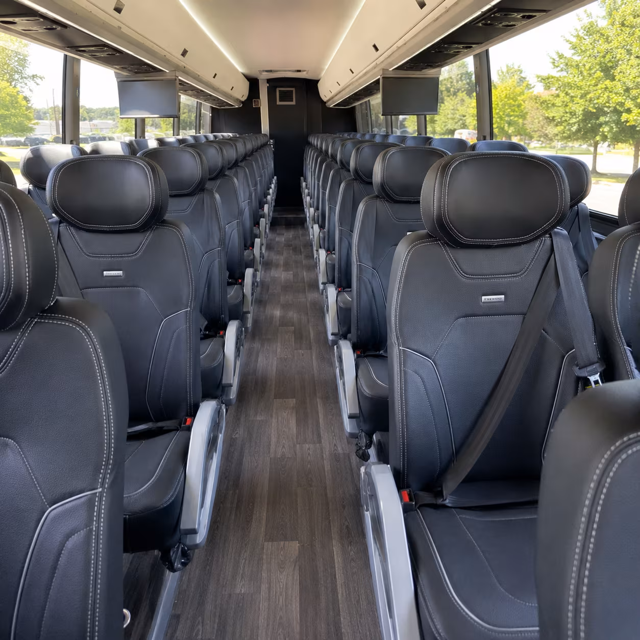 reserve transportation for your next wedding 1
